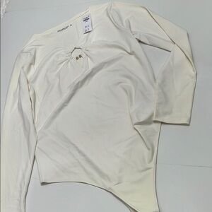 Abercrombie & Fitch Cream Long Sleeve Bodysuit- Size XL NWT